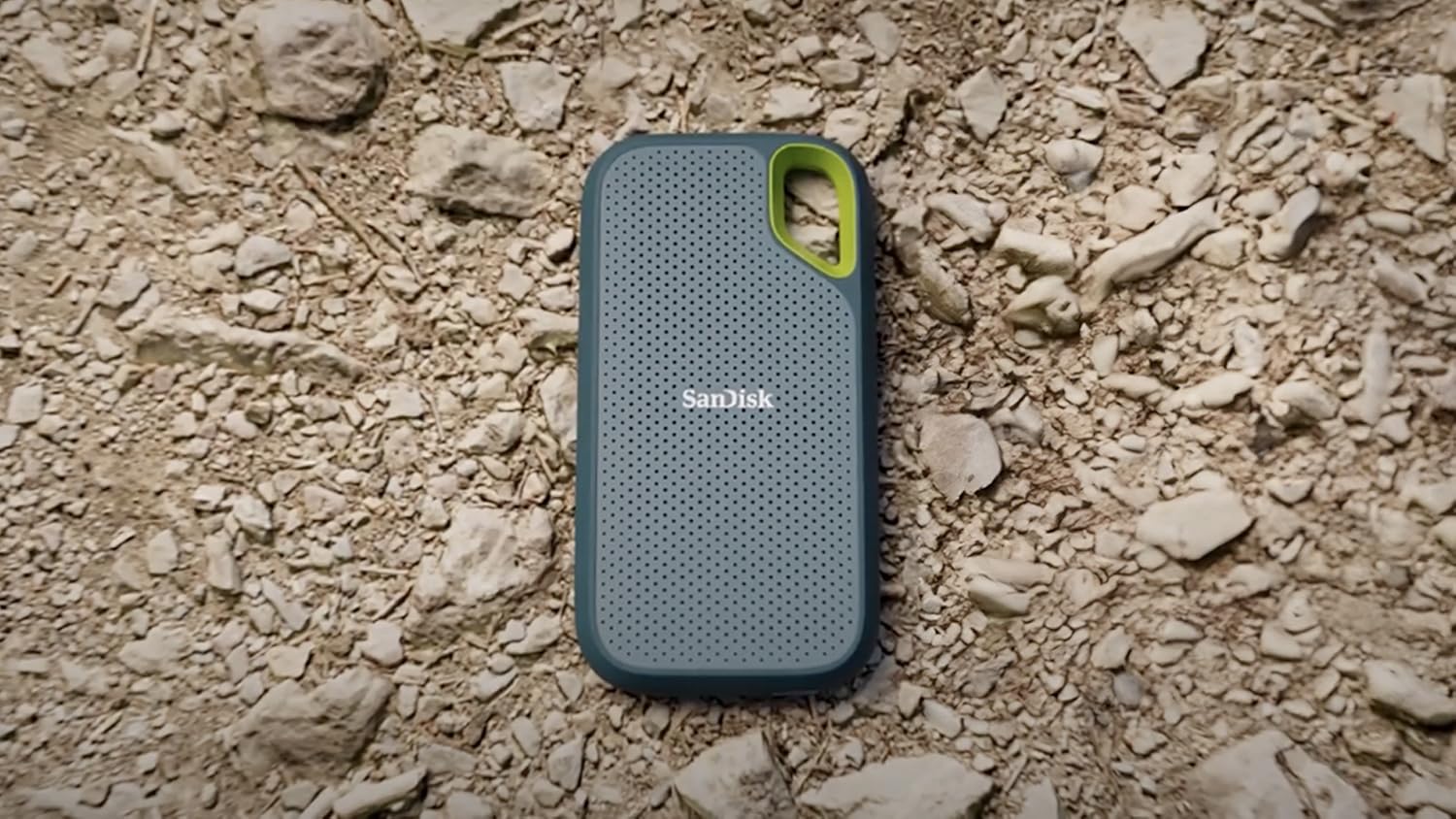 SanDisk 4TB Extreme Portable SSD image 7