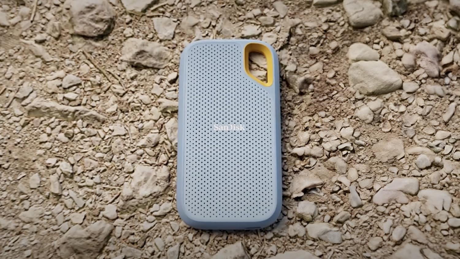 SanDisk 1TB Extreme Portable SSD image 7